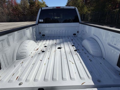 2027 Ford Super Duty F-350 DRW XL