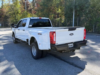 2027 Ford Super Duty F-350 DRW XL