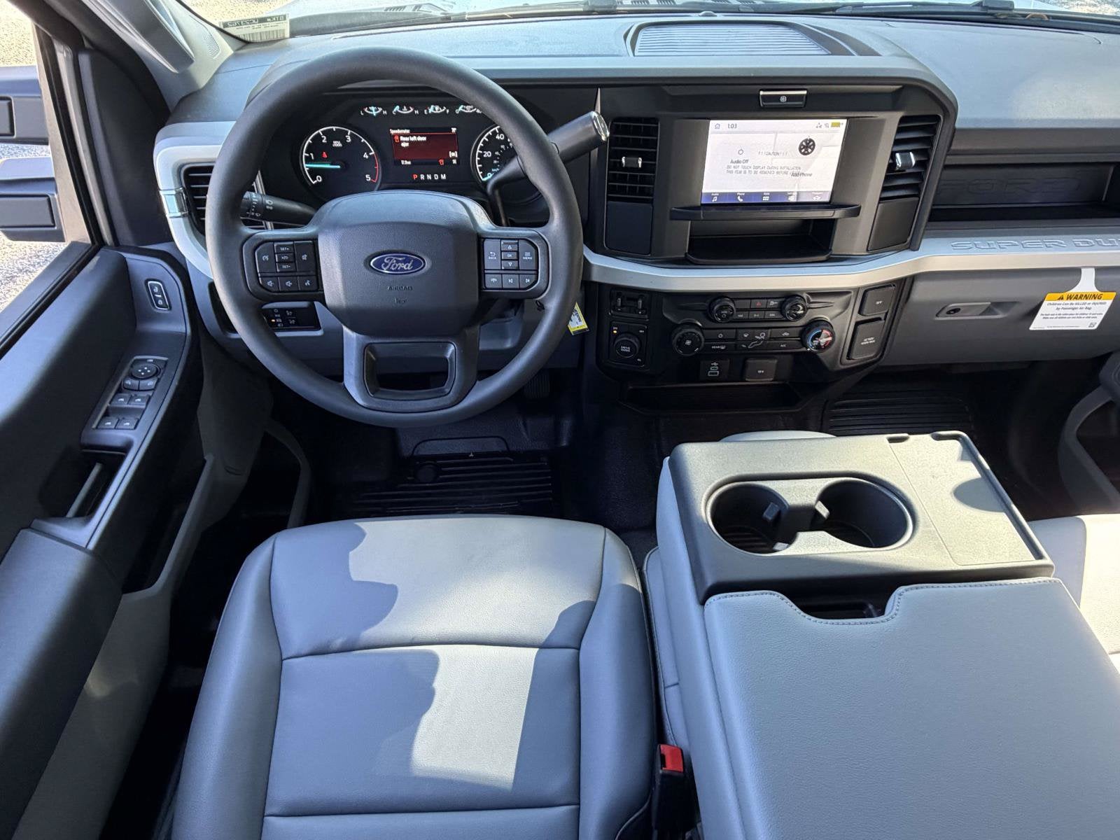 2027 Ford Super Duty F-350 DRW XL