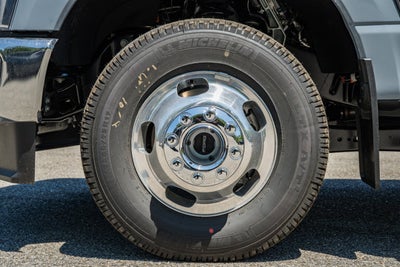 2026 Ford Super Duty F-350 DRW LARIAT
