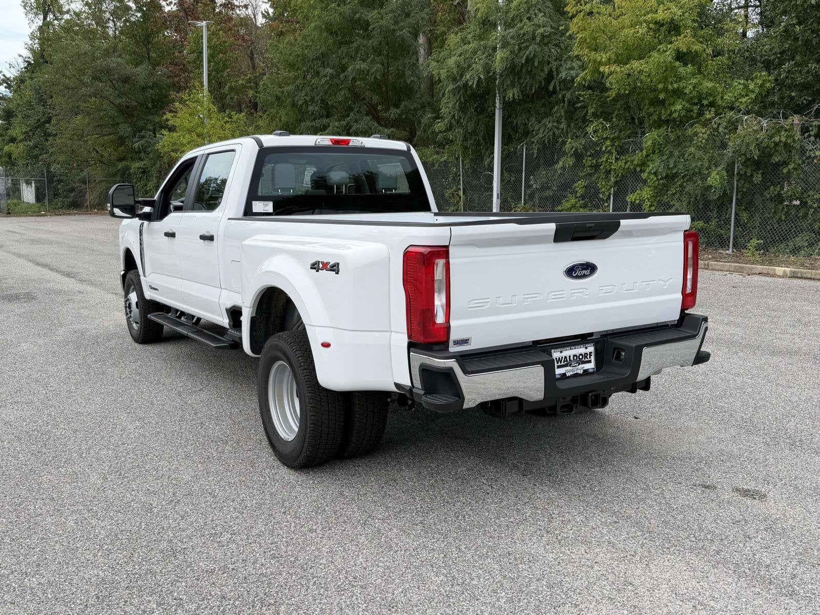 2026 Ford Super Duty F-350 DRW XL
