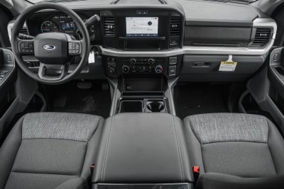 2026 Ford Super Duty F-350 DRW XLT