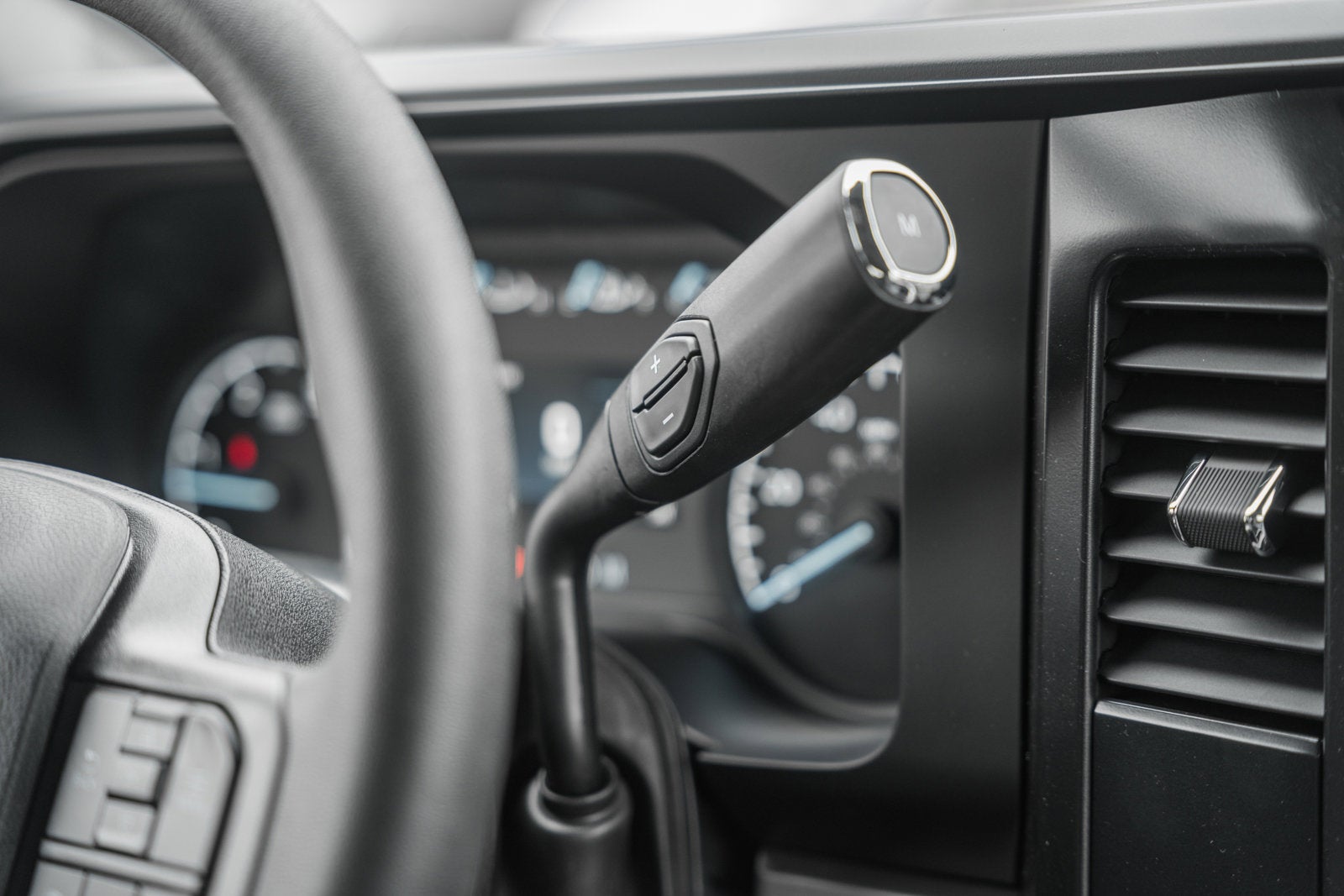 2026 Ford Super Duty F-350 DRW XLT