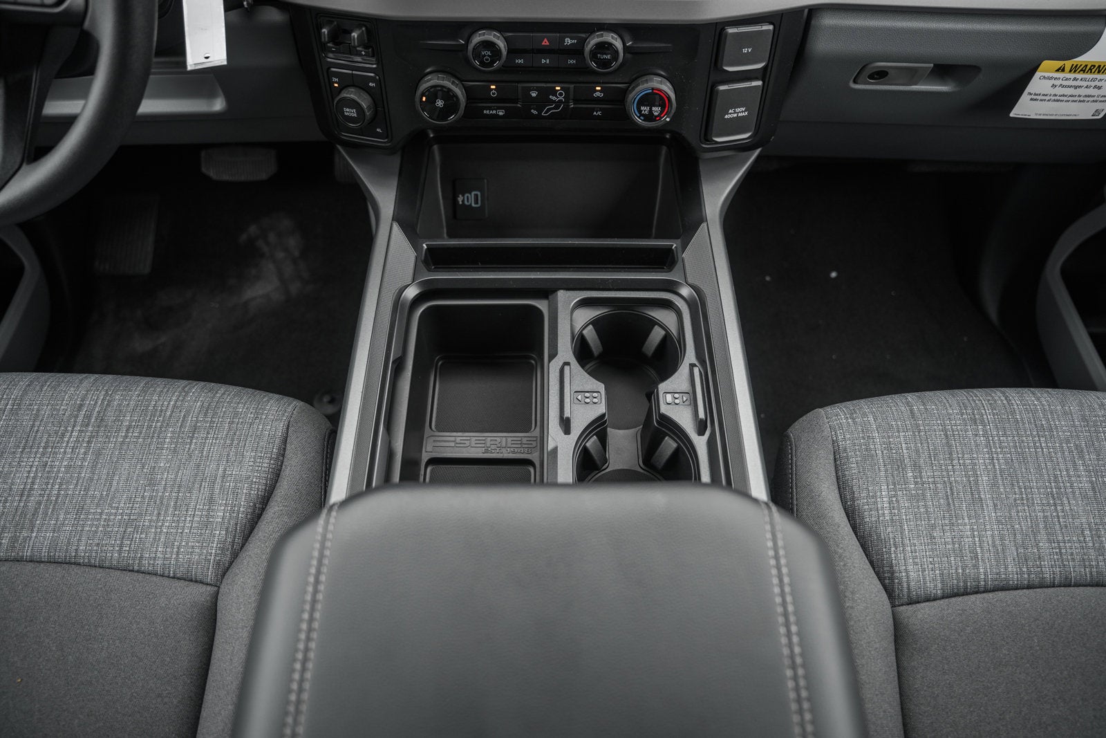 2026 Ford Super Duty F-350 DRW XLT