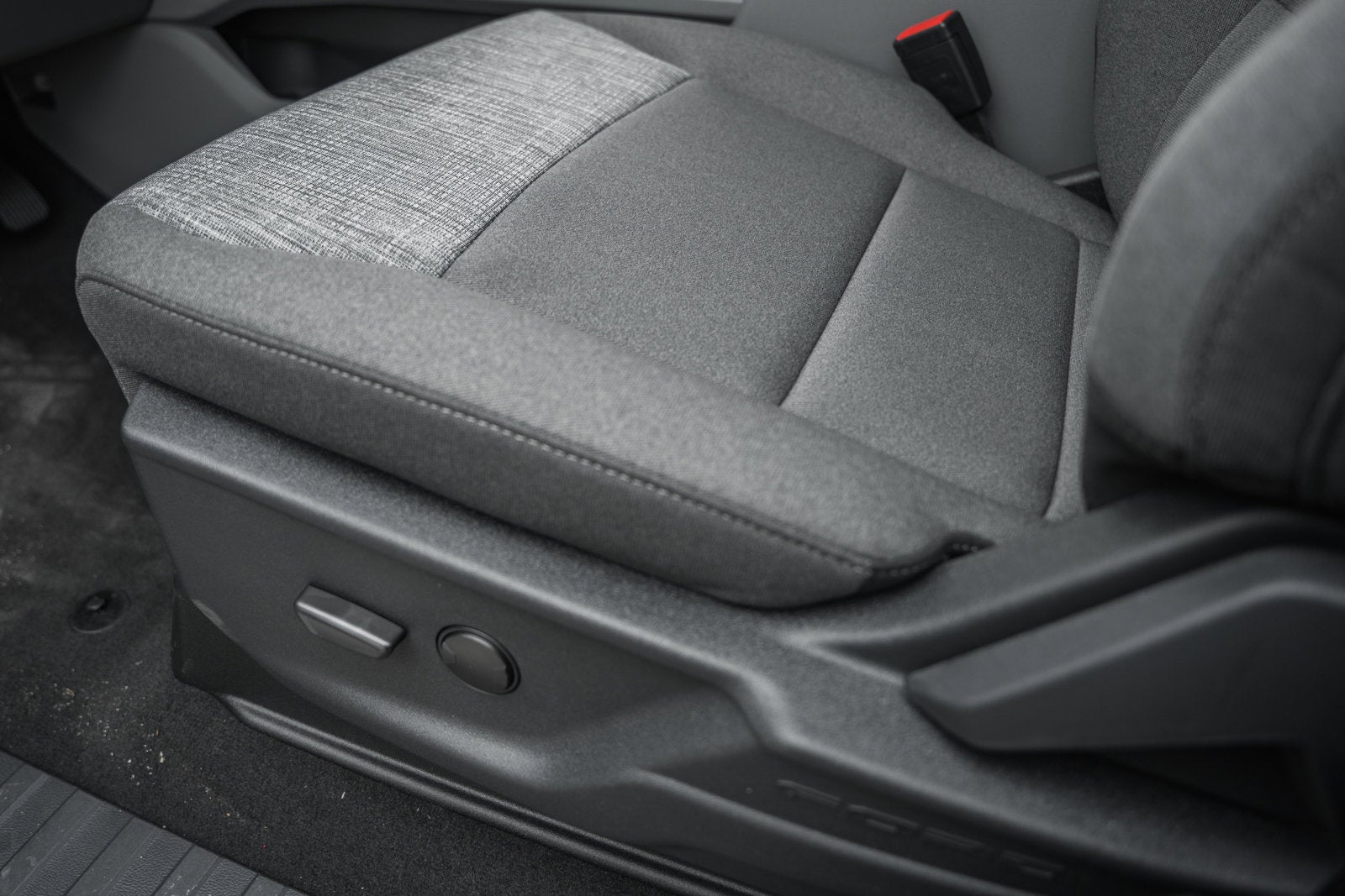 2026 Ford Super Duty F-350 DRW XLT