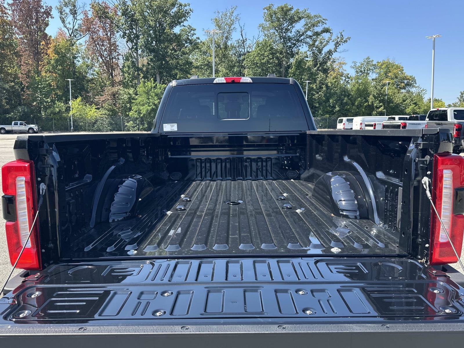 2026 Ford Super Duty F-350 DRW XL