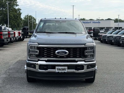 2026 Ford Super Duty F-350 DRW LARIAT