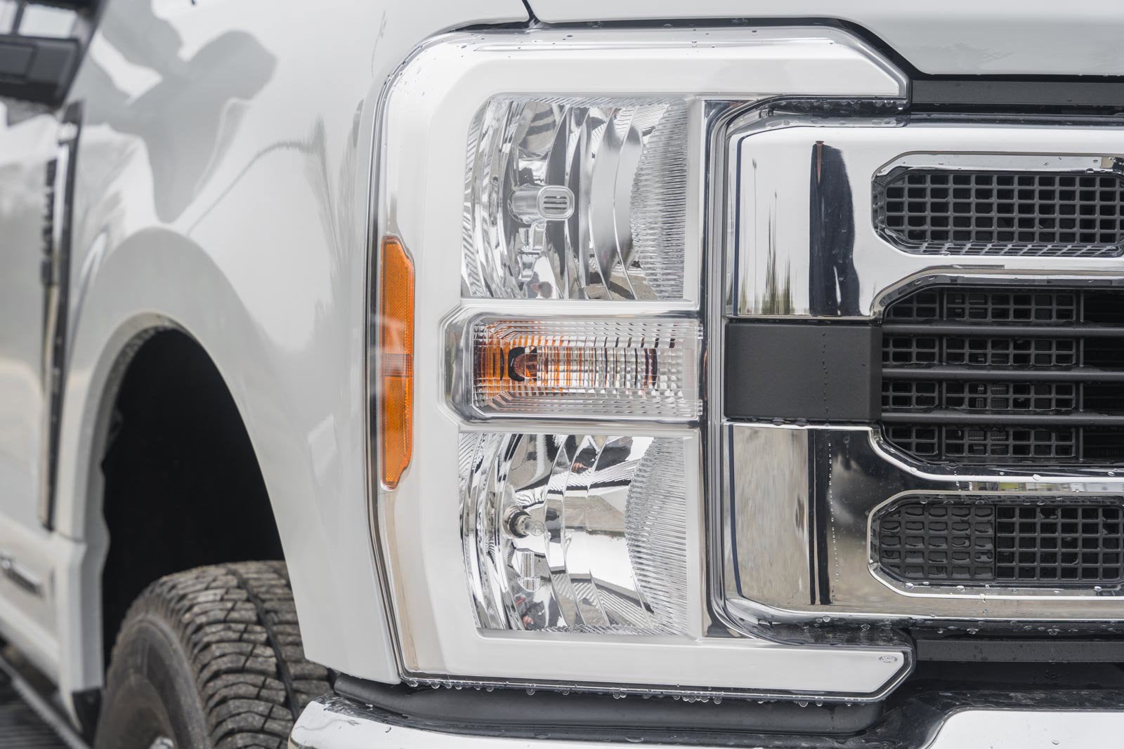 2026 Ford Super Duty F-350 DRW XLT