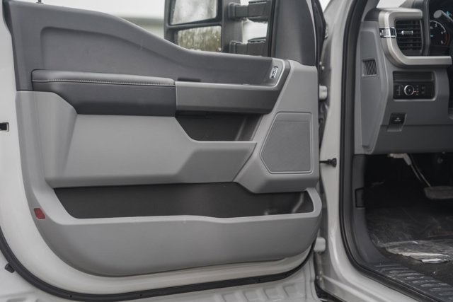 2026 Ford Super Duty F-350 DRW XLT