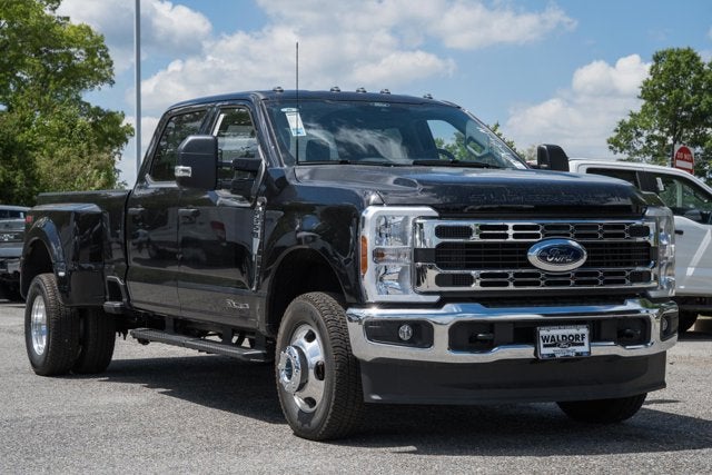 2026 Ford F-350 XLT 4x4 Crew Cab 8' Box DRW's photo