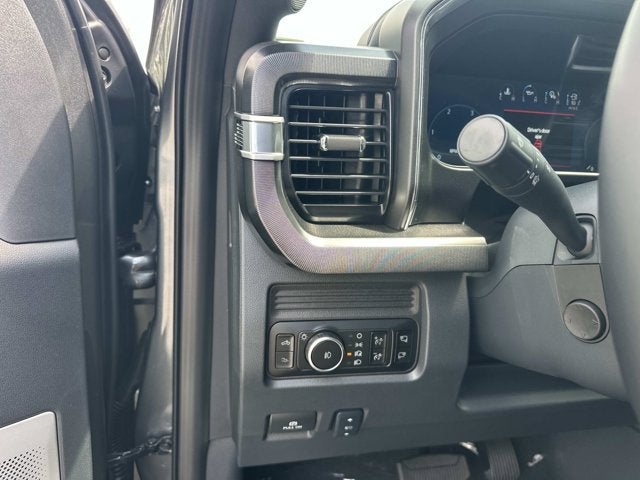 2026 Ford Super Duty F-450 DRW Platinum