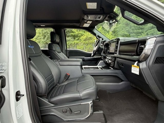 2026 Ford Super Duty F-450 DRW Platinum