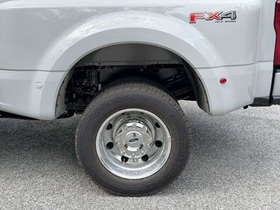 2026 Ford Super Duty F-450 DRW Platinum
