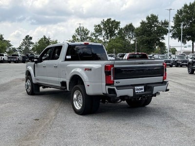 2026 Ford Super Duty F-450 DRW Platinum