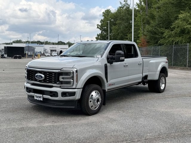 2026 Ford Super Duty F-450 DRW Platinum
