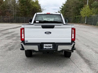 2027 Ford Super Duty F-350 SRW XL