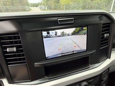 2027 Ford Super Duty F-350 SRW XL
