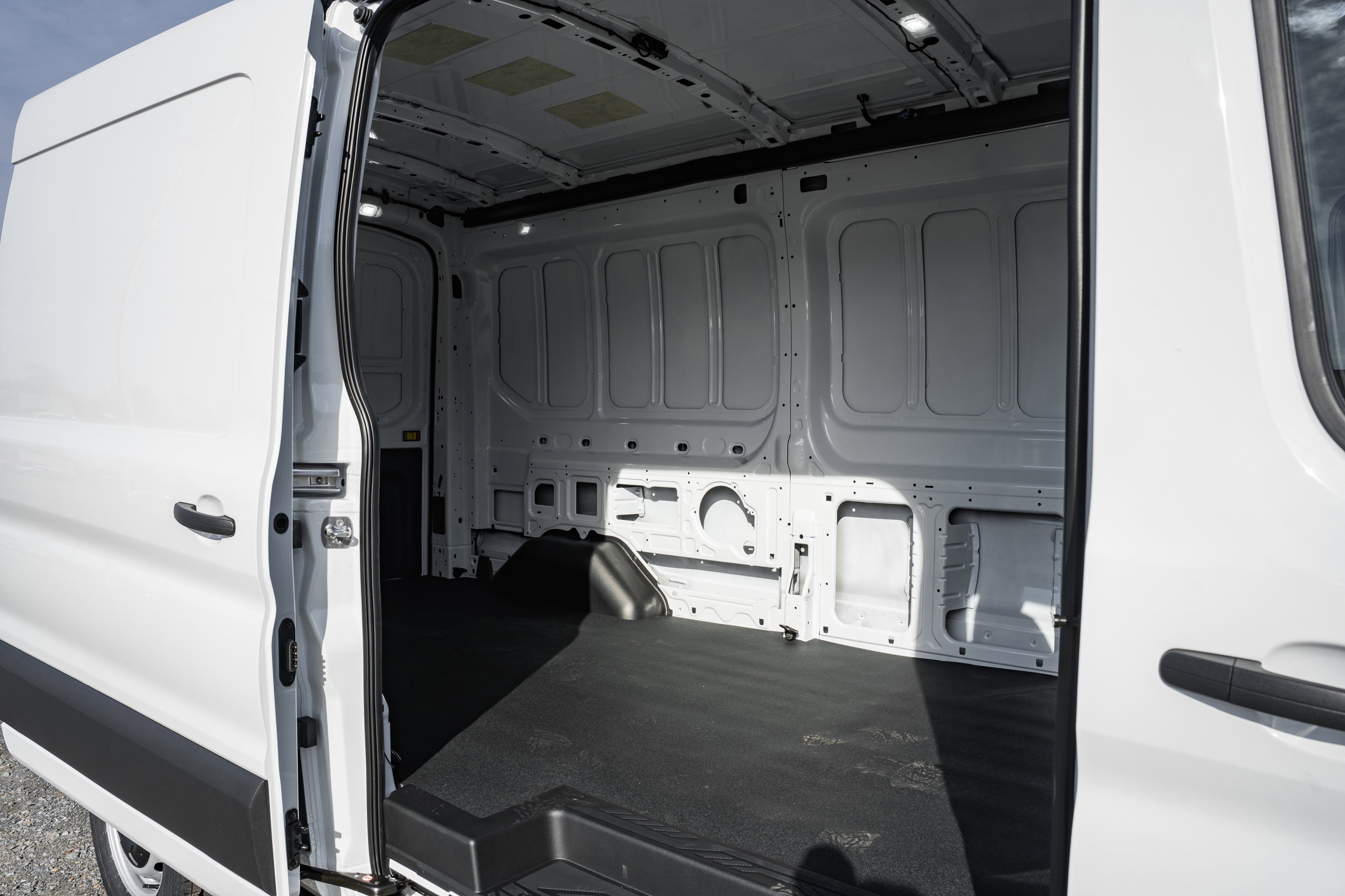 2026 Ford Transit Cargo Van 250