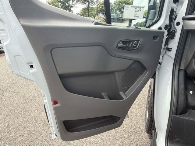 2026 Ford Transit Cargo Van T-250 130" Low Rf 9150 GVWR RWD