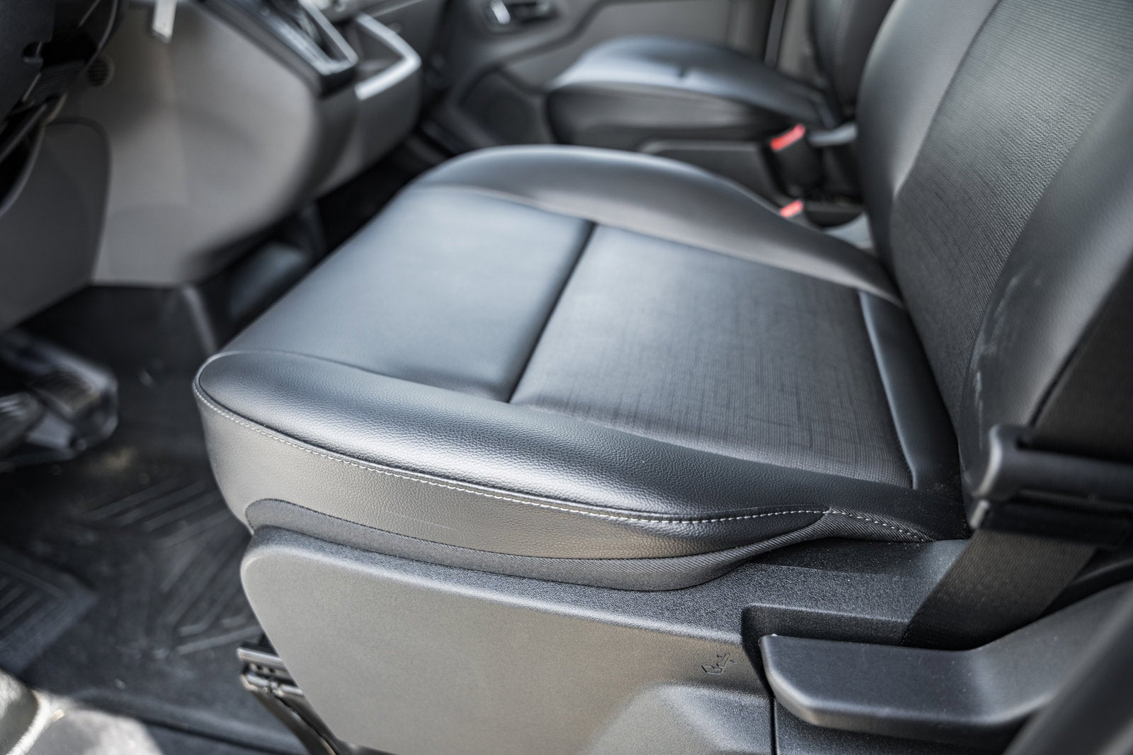 2025 Ford Transit Cargo Van 350