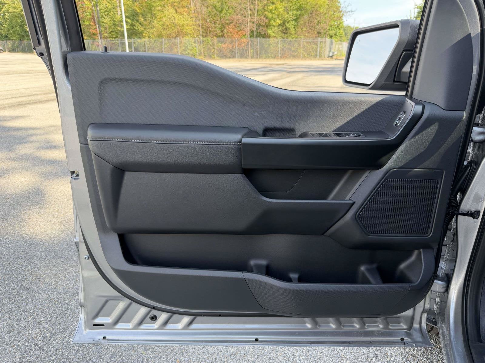 2026 Ford F-150 STX - Photo 17
