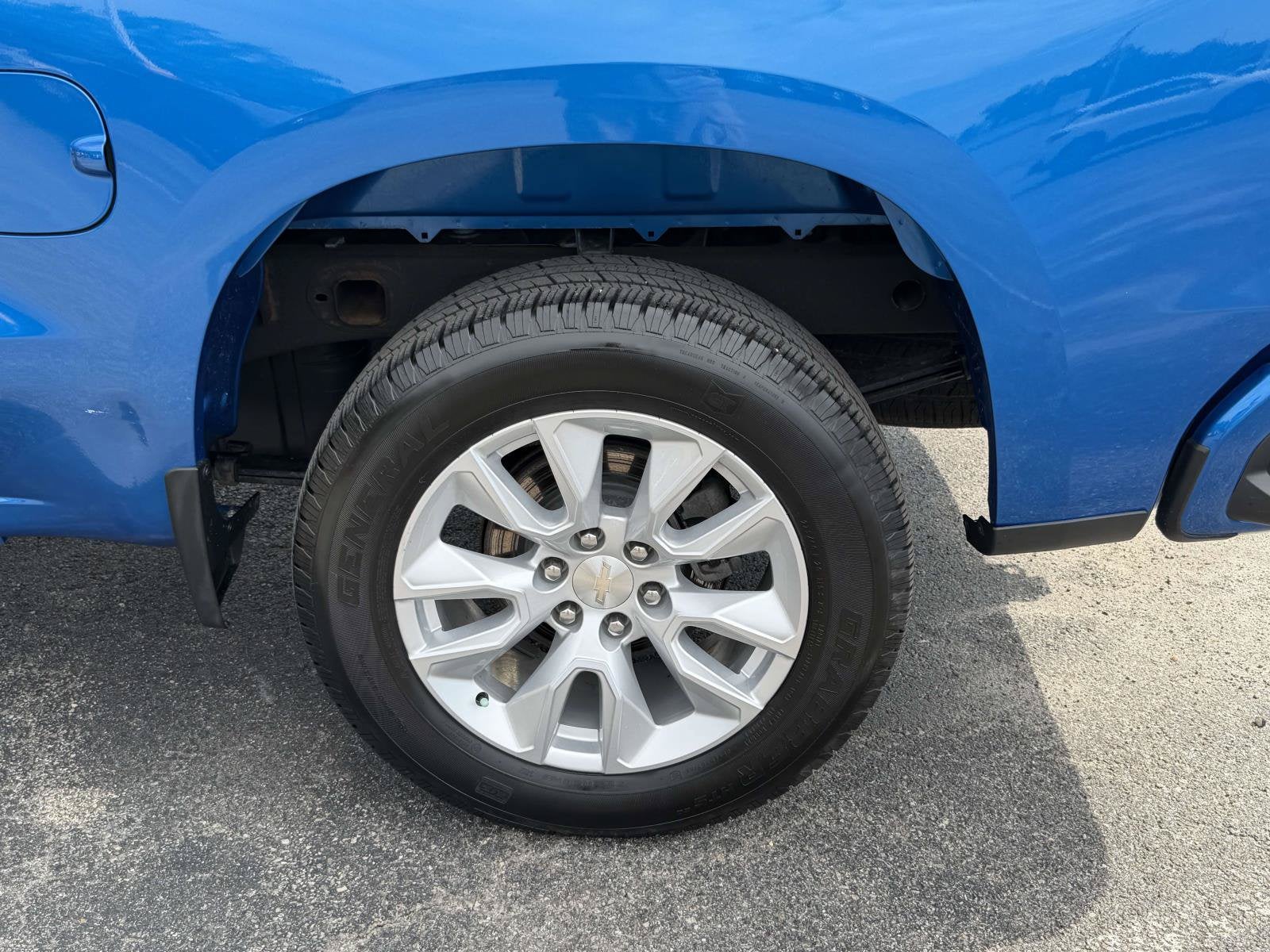 2022 Chevrolet Silverado 1500 Custom