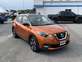2019 Nissan Kicks SR