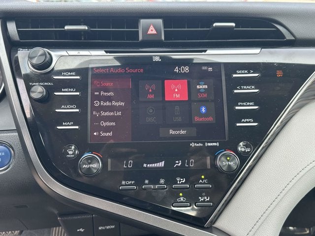 2020 Toyota Camry Hybrid XLE