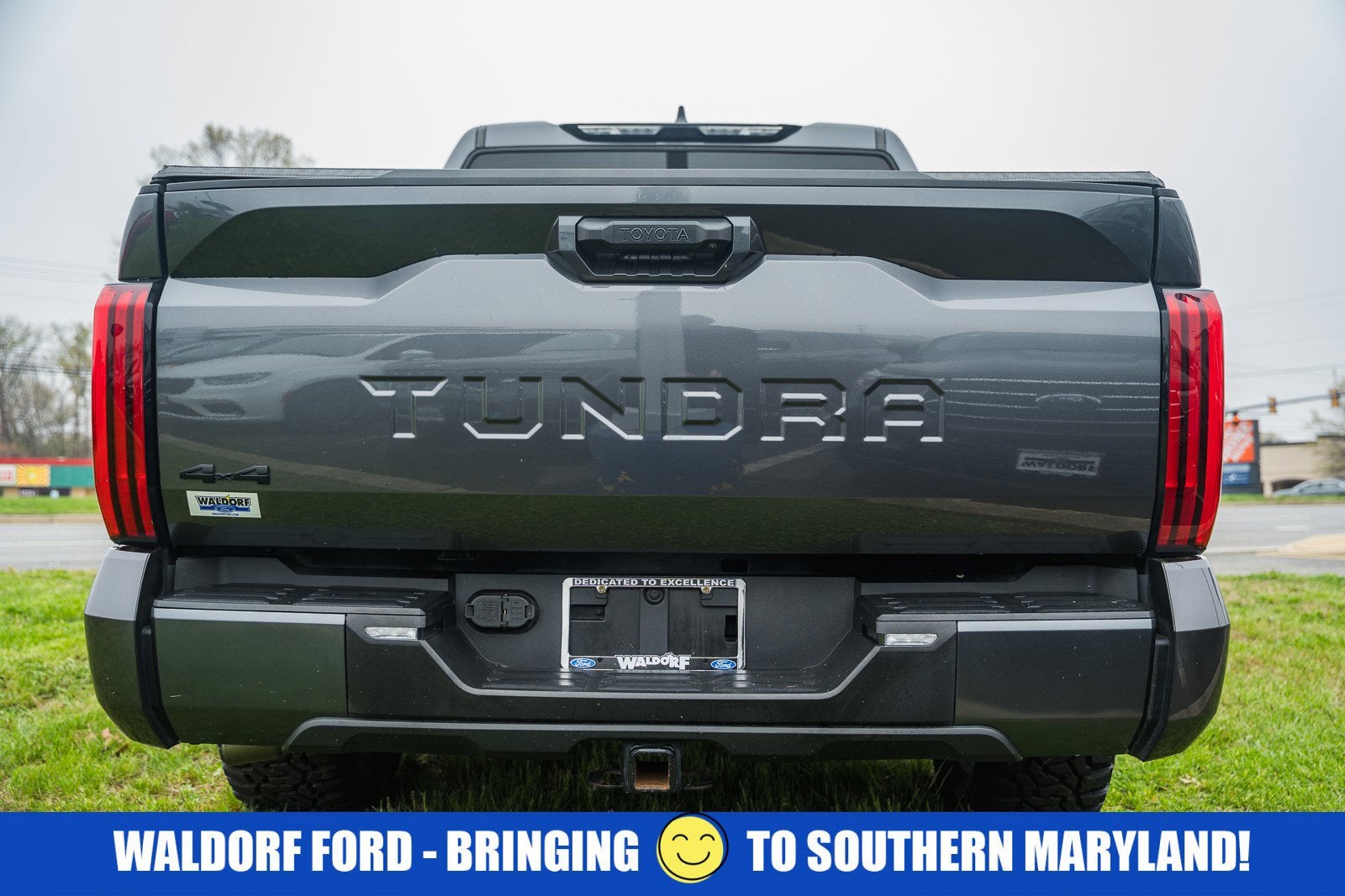 2023 Toyota Tundra 4WD SR5