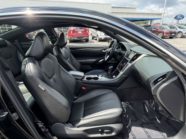 2018 INFINITI Q60 3.0t LUXE