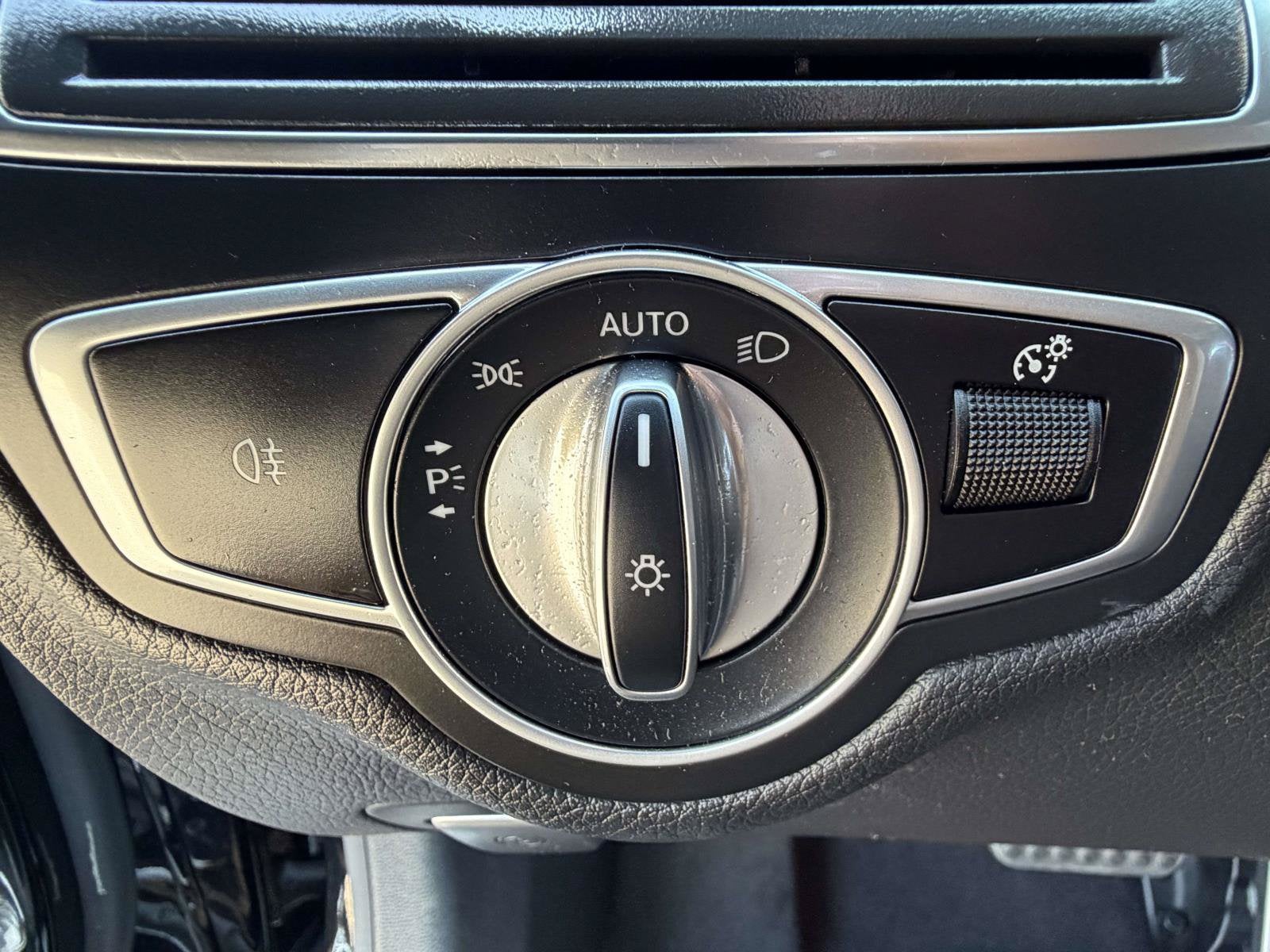 2022 Mercedes-Benz C-Class C 300