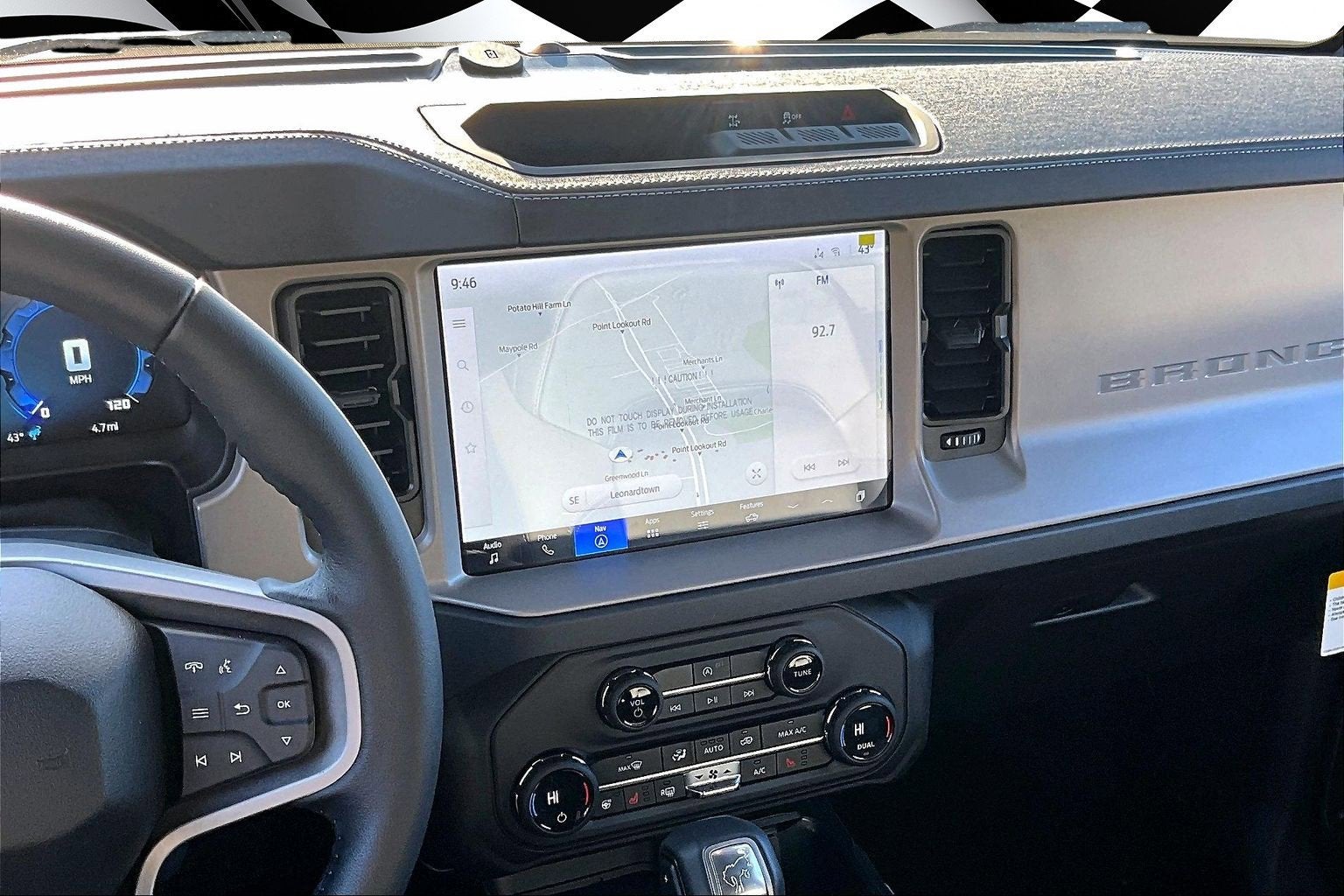 2025 Ford Bronco Outer Banks