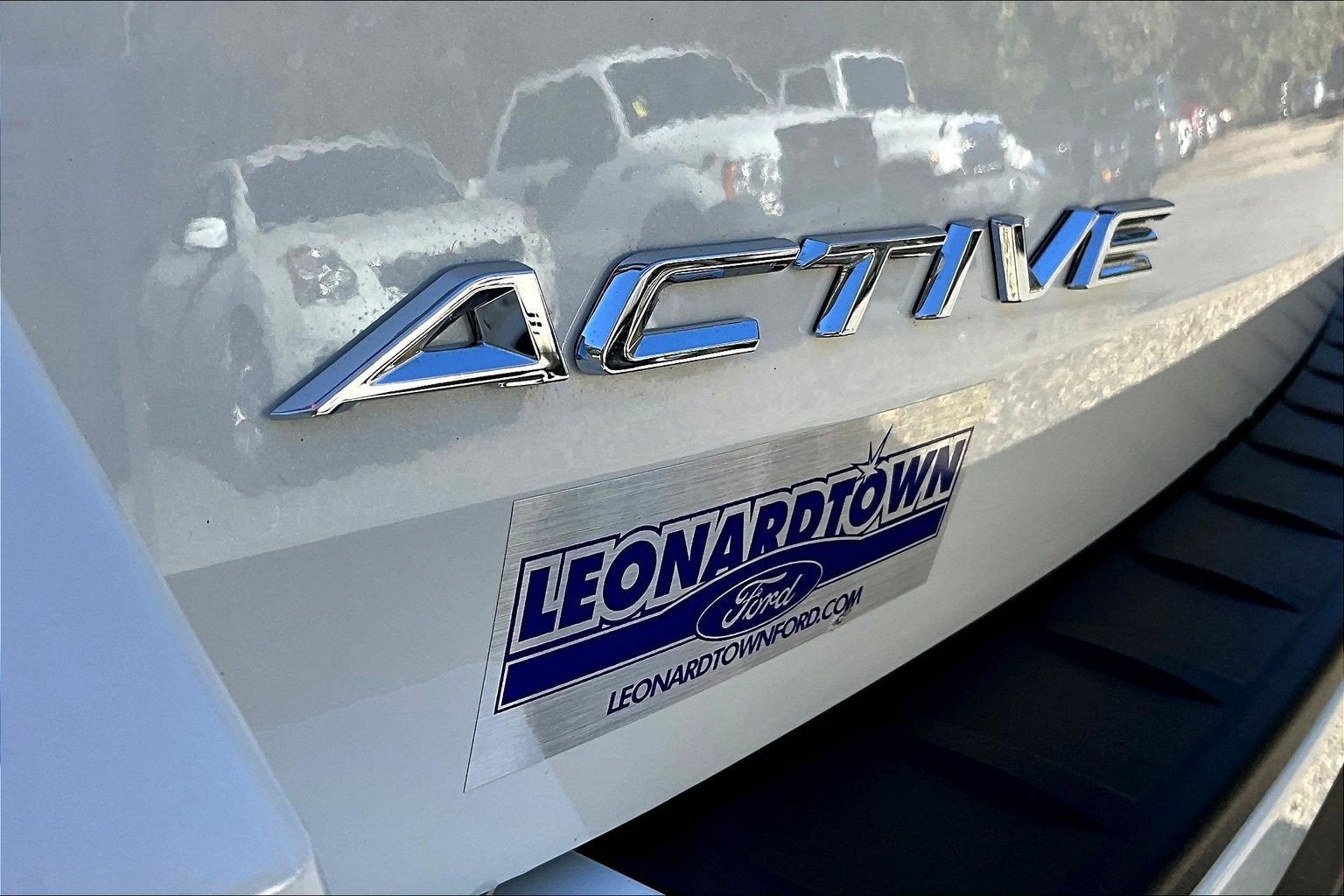 2026 Ford Explorer Active w/200A Pkg