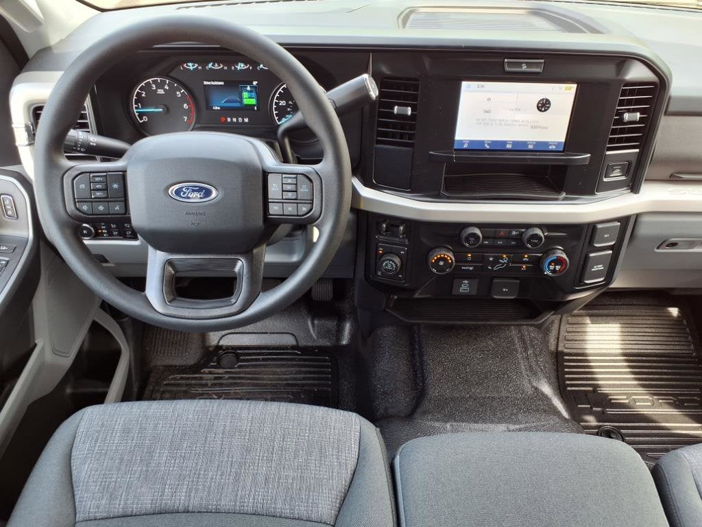 2025 Ford Super Duty F-350 SRW XLT