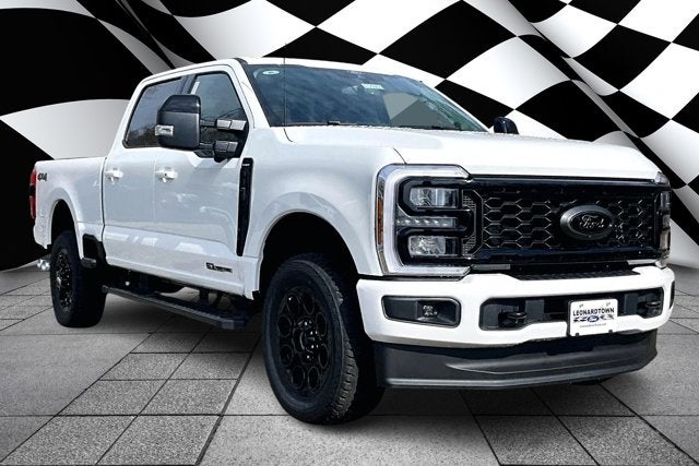 2026 Ford Super Duty F-350 SRW LARIAT