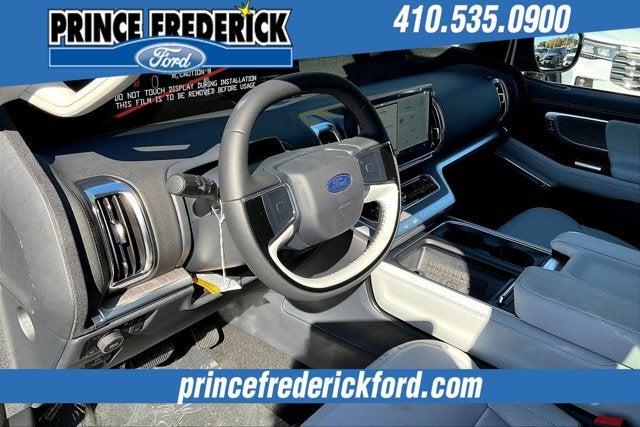 2025 Ford Expedition Platinum