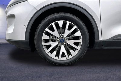 2020 Ford Escape Titanium Hybrid