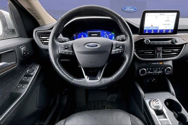 2020 Ford Escape Titanium Hybrid