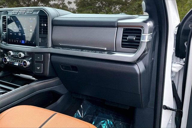 2024 Ford Super Duty F-450 DRW 4WD