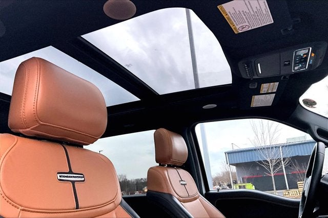 2024 Ford Super Duty F-450 DRW 4WD