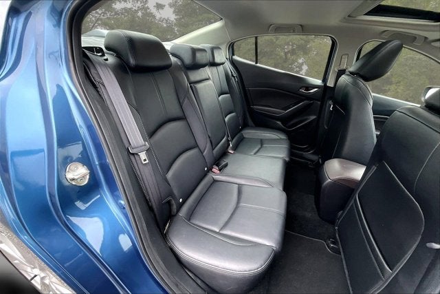 2017 Mazda Mazda3 4-Door Touring