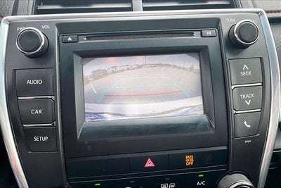 2017 Toyota Camry SE