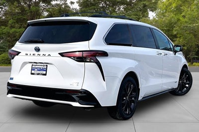 2021 Toyota Sienna XSE