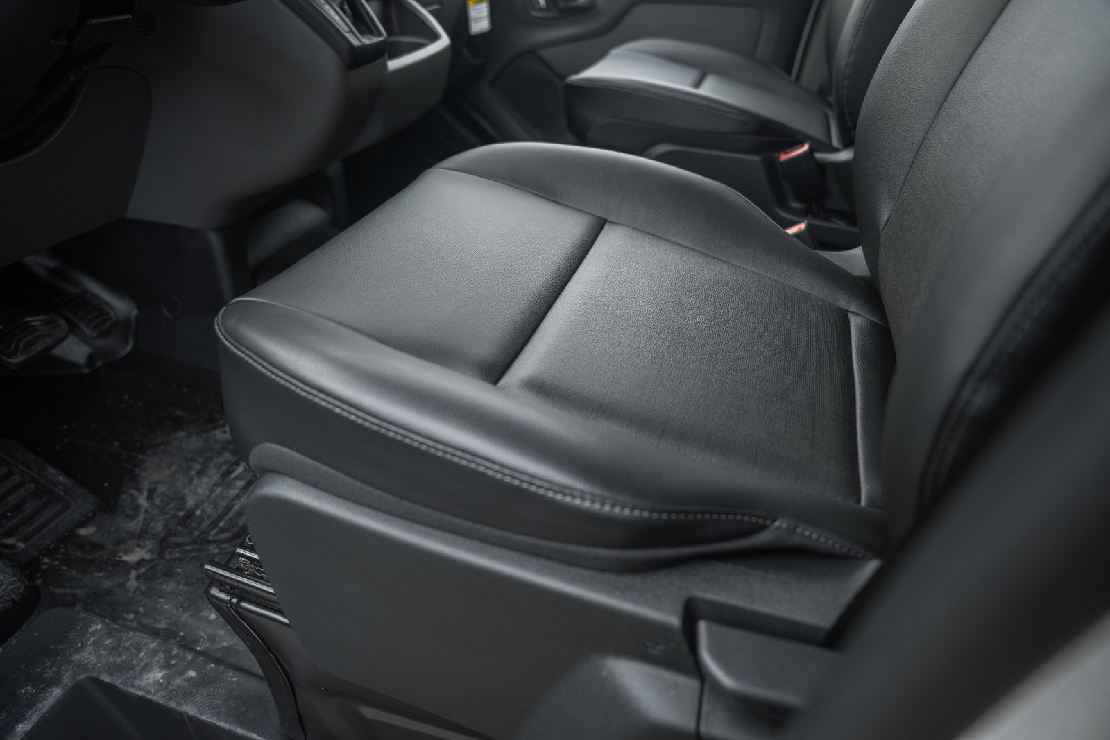 2026 Ford Transit Passenger Wagon XL