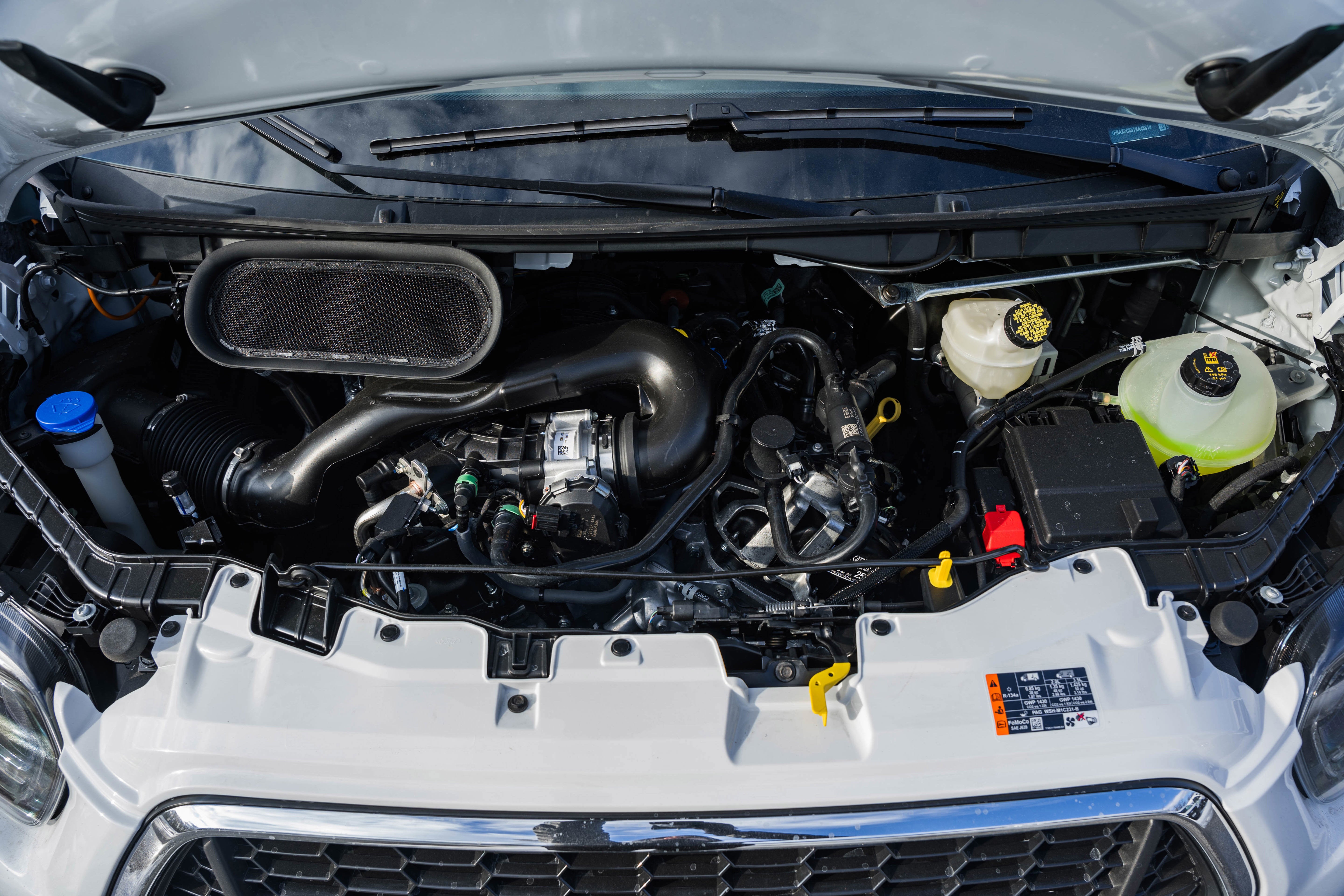 2026 Ford Transit Passenger Wagon XLT