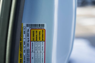 2026 Ford Transit Passenger Wagon XLT