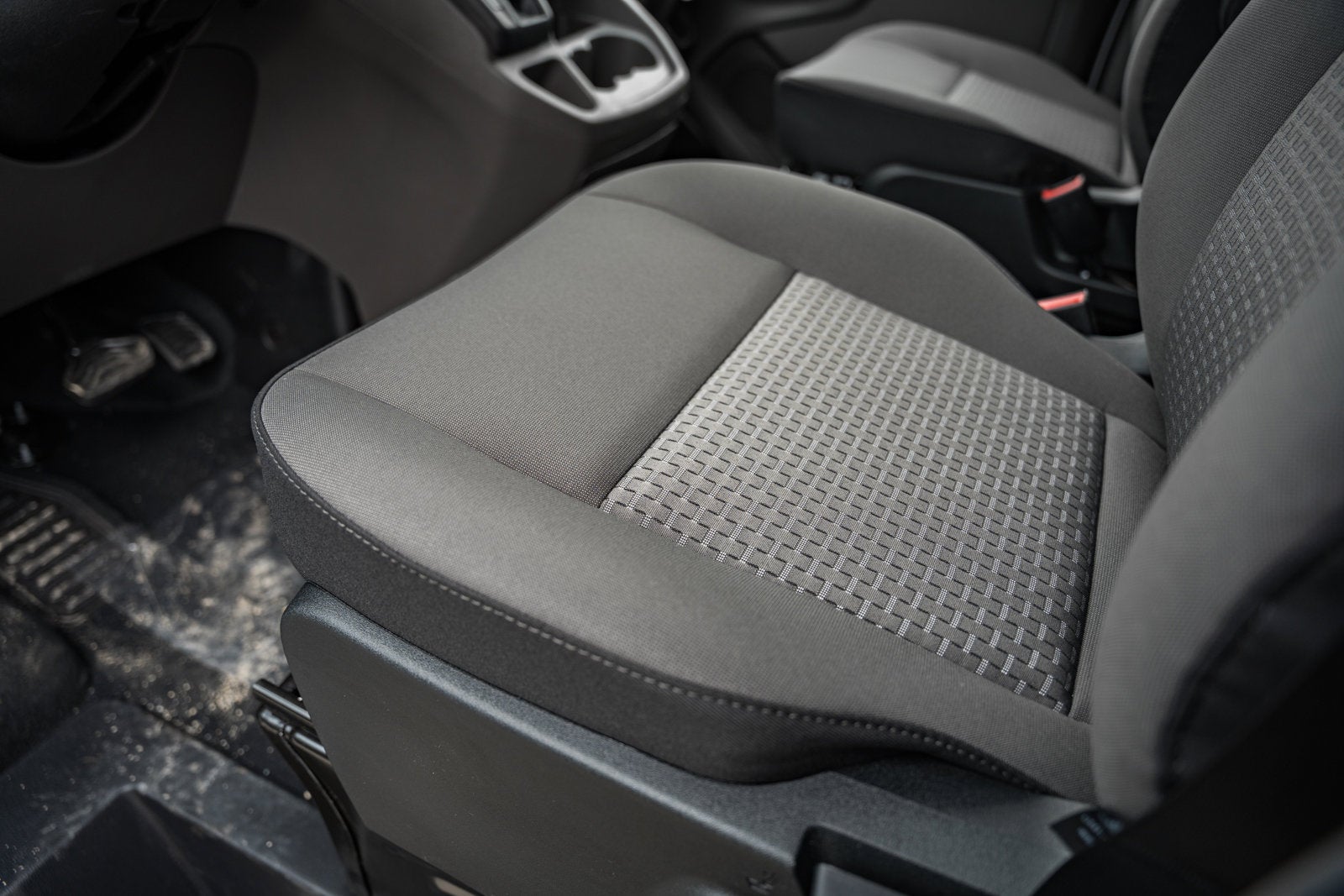 2026 Ford Transit Passenger Wagon XLT