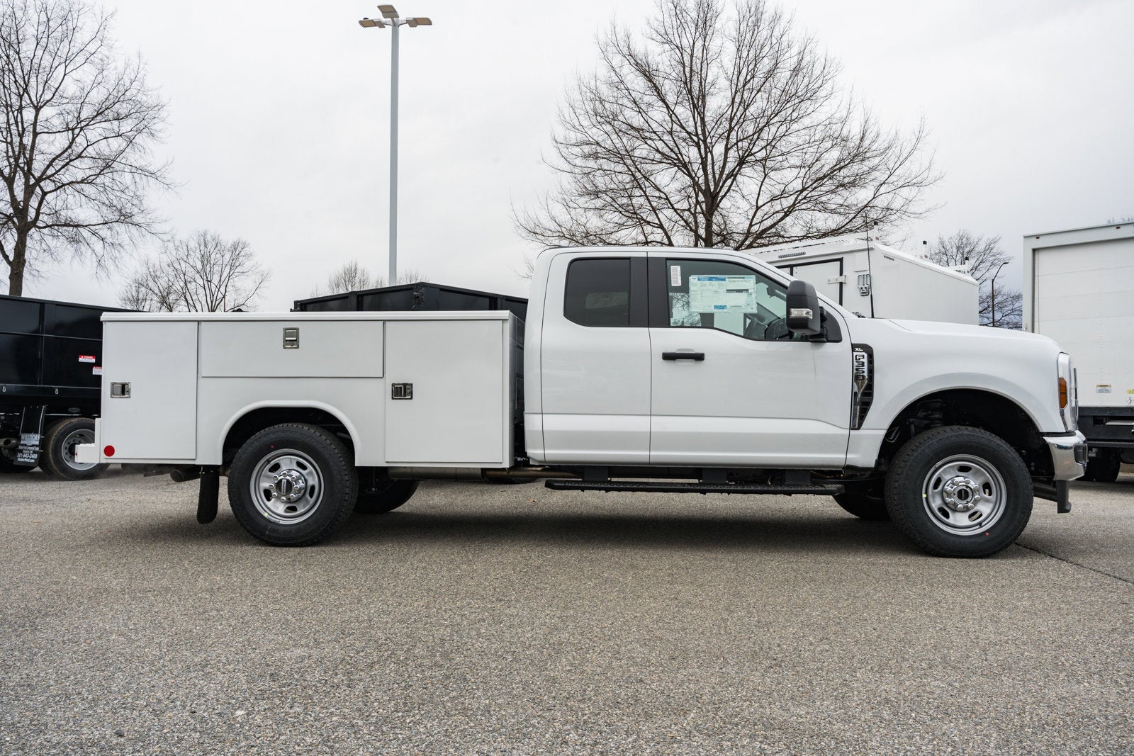2026 Ford Super Duty F-350 SRW XL