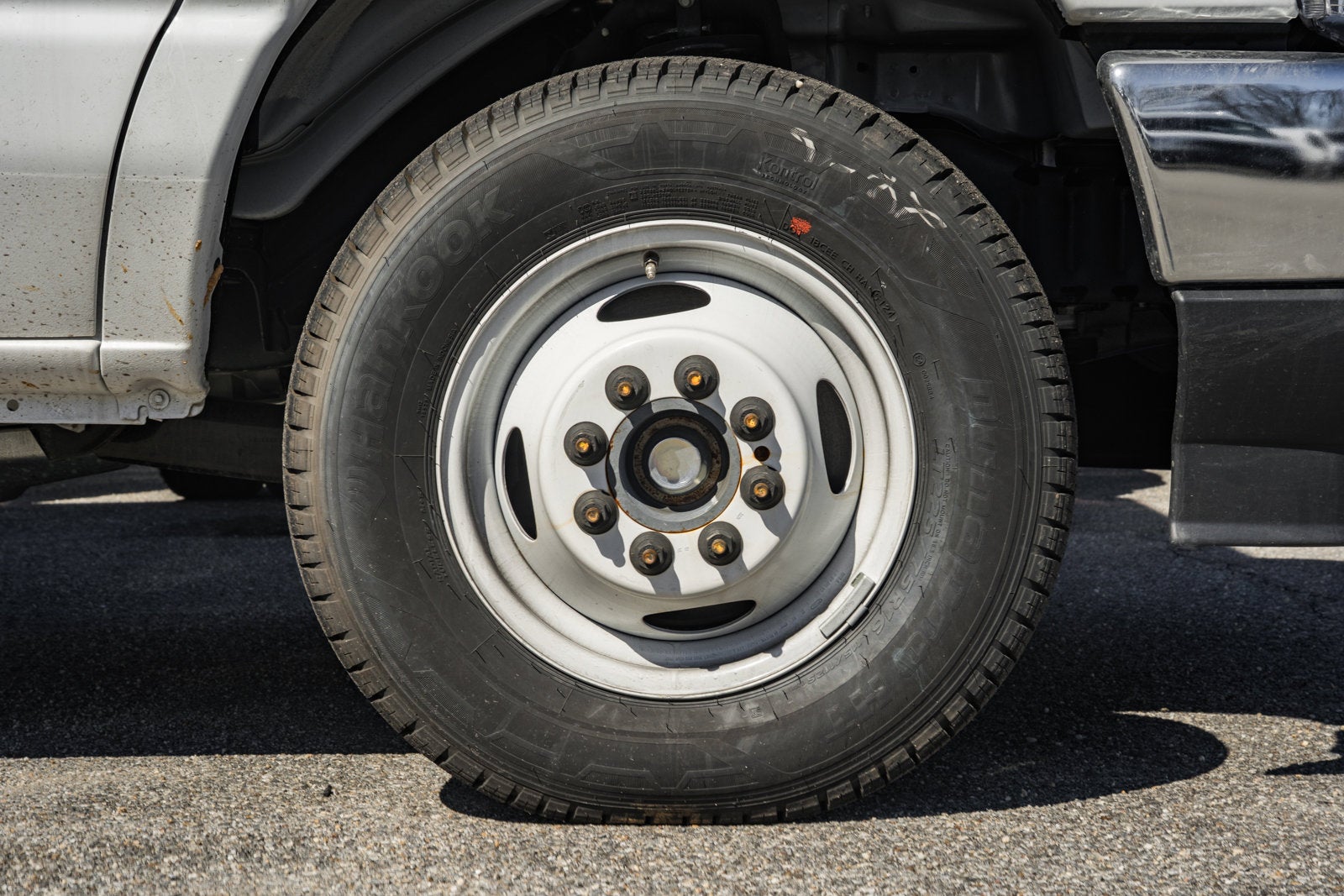 2026 Ford E-Series Cutaway E-450 DRW