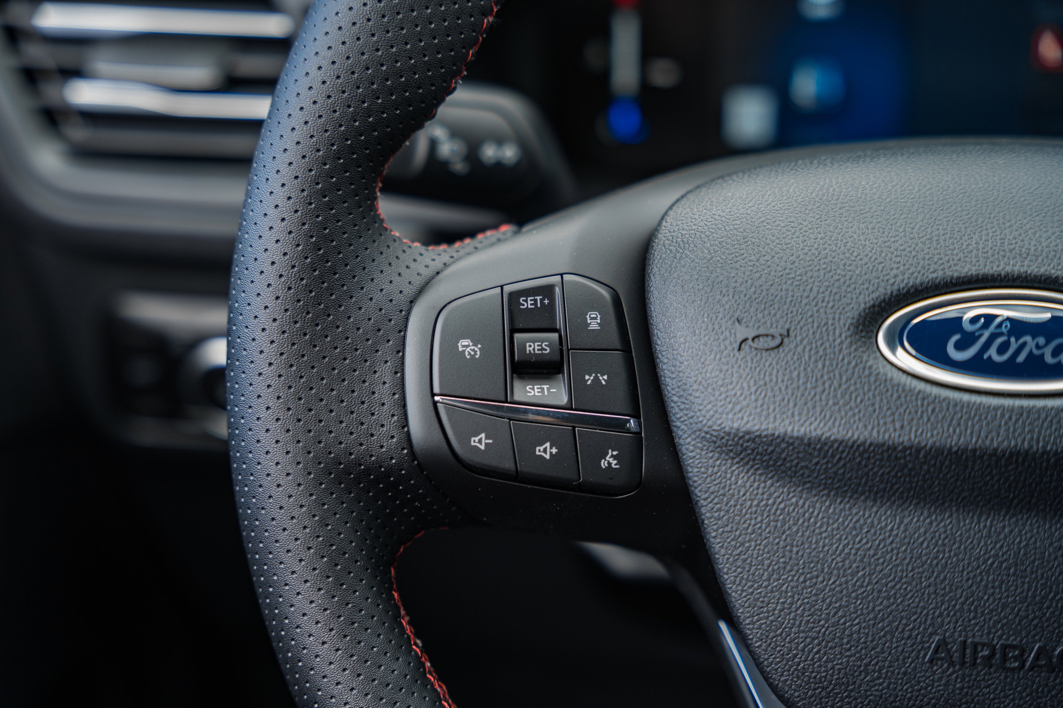 2026 Ford Escape ST-Line Select